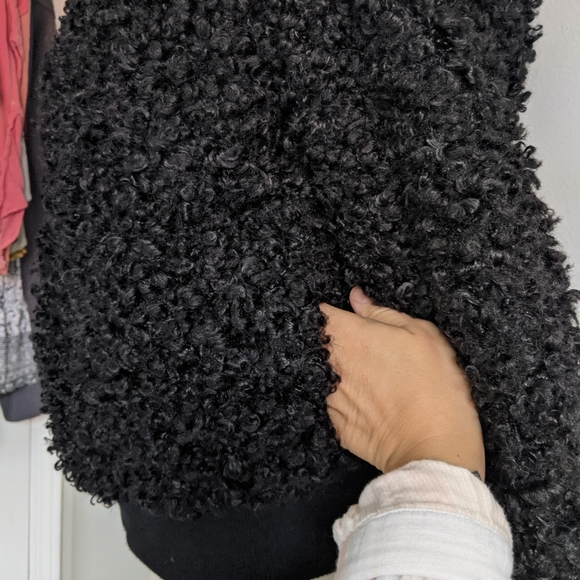 (Forever 21) NWT Black Teddy Furry Zip Jacket - Picture 14 of 14